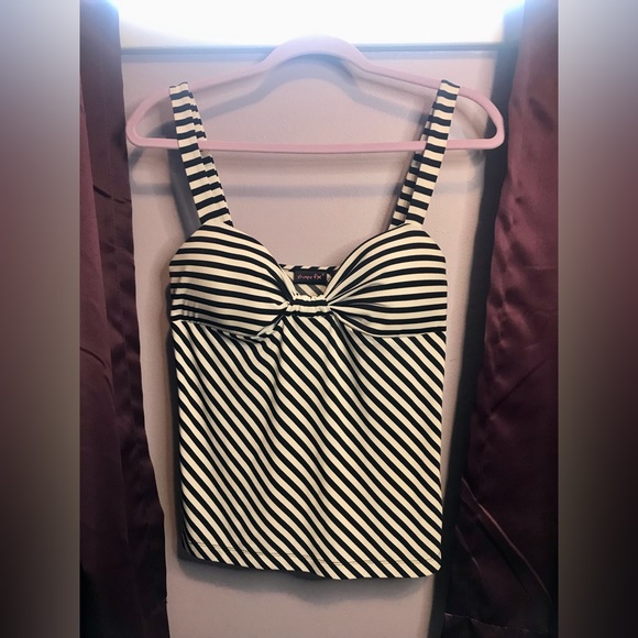 🖤🤍Striped Sweetheart Tank Top Black And White-Vintage- early 2000s - Picture 1 of 4